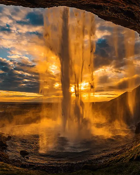 Seljalandsfoss Waterfall